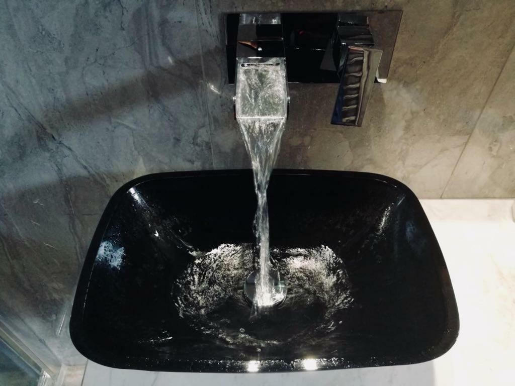 Hotel Aloha House Formia Zewnętrze zdjęcie